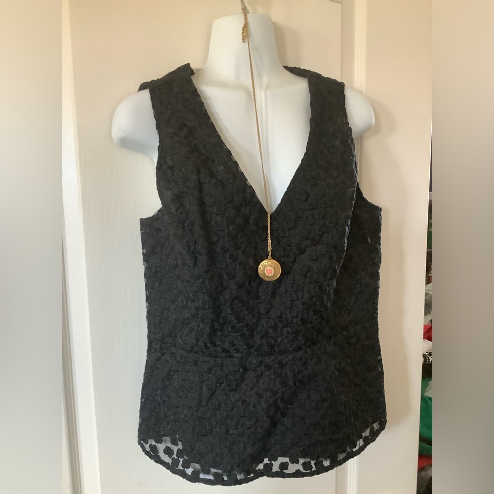 🎀Ann Klein peplum top🎀